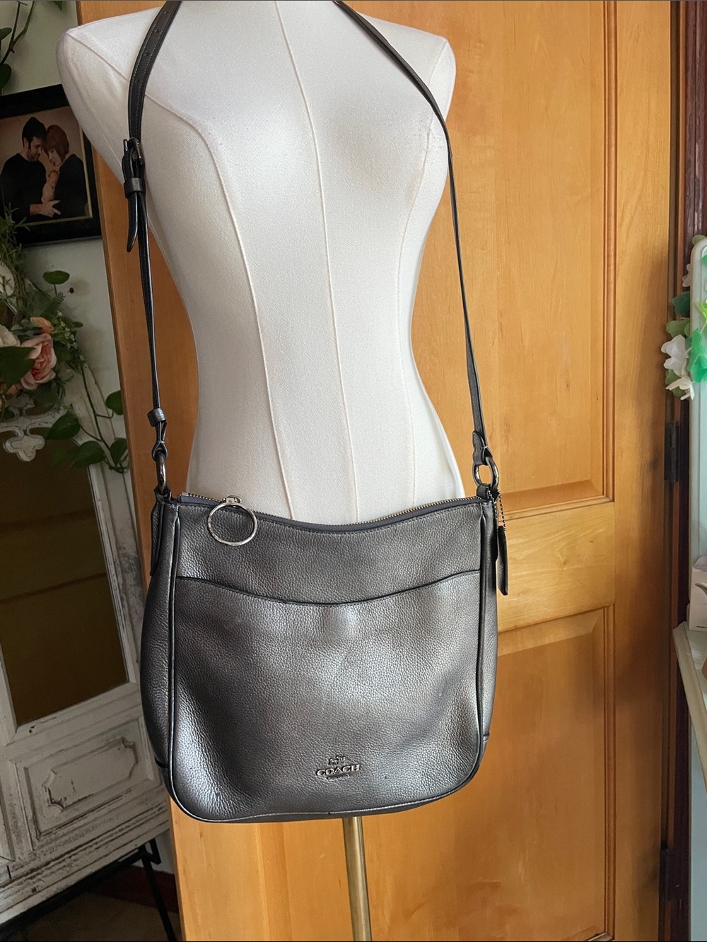 Coach Silver Gray Pebbled Leather Crossbody Bag Purse Chaise As Is 79605